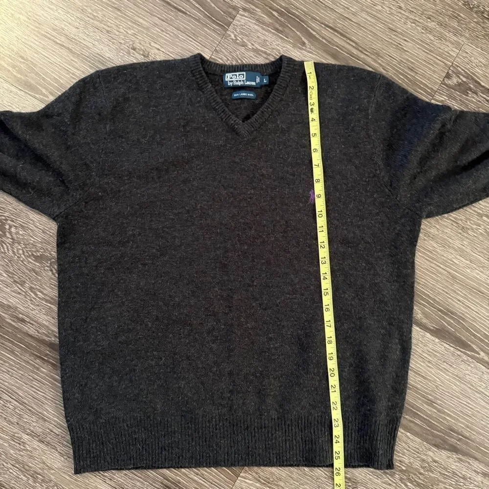 Polo Ralph Lauren Vintage Lambswool V Neck Sweater